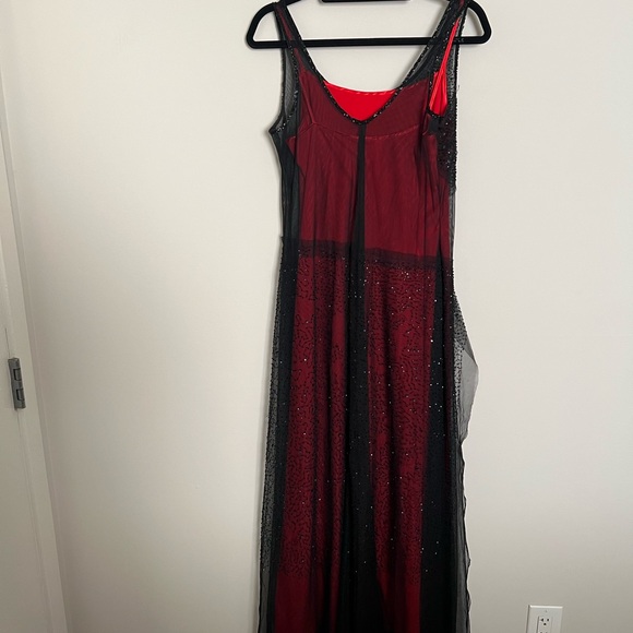 Sue Wong Beaded Red Black Mesh Gown Size 12 - Picture 4 of 12